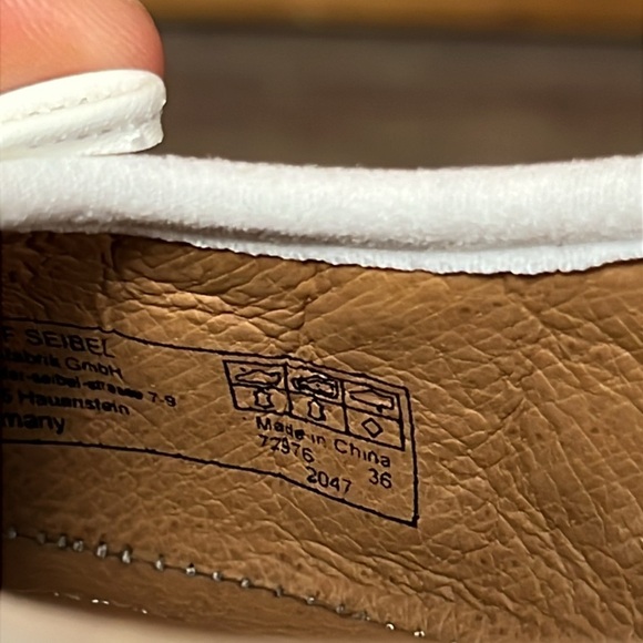 Josef Seibel Women’s 6 Patent Toe Black and White Ballet Flats Leather Comfort - Picture 5 of 10